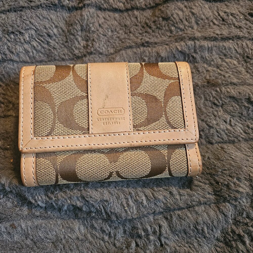 Coach mini wallet